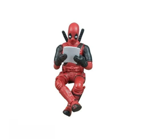 Figura Deadpool Colección Sentado Leyendo – Marvel Coleccionable